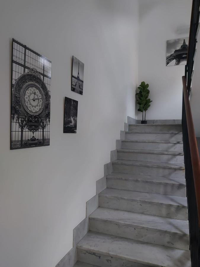 Bnbook Residence La Red Rho Buitenkant foto